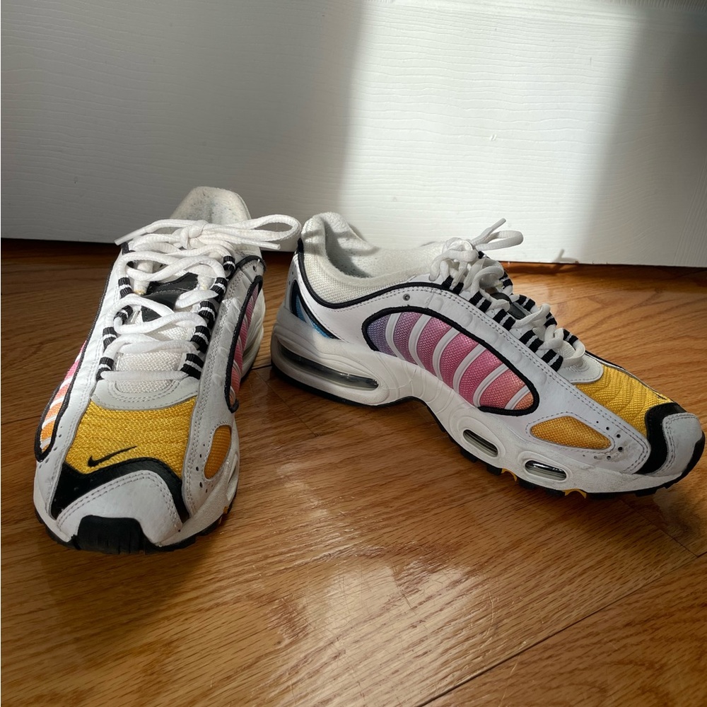 Nike air max, rainbow gradient/ombré